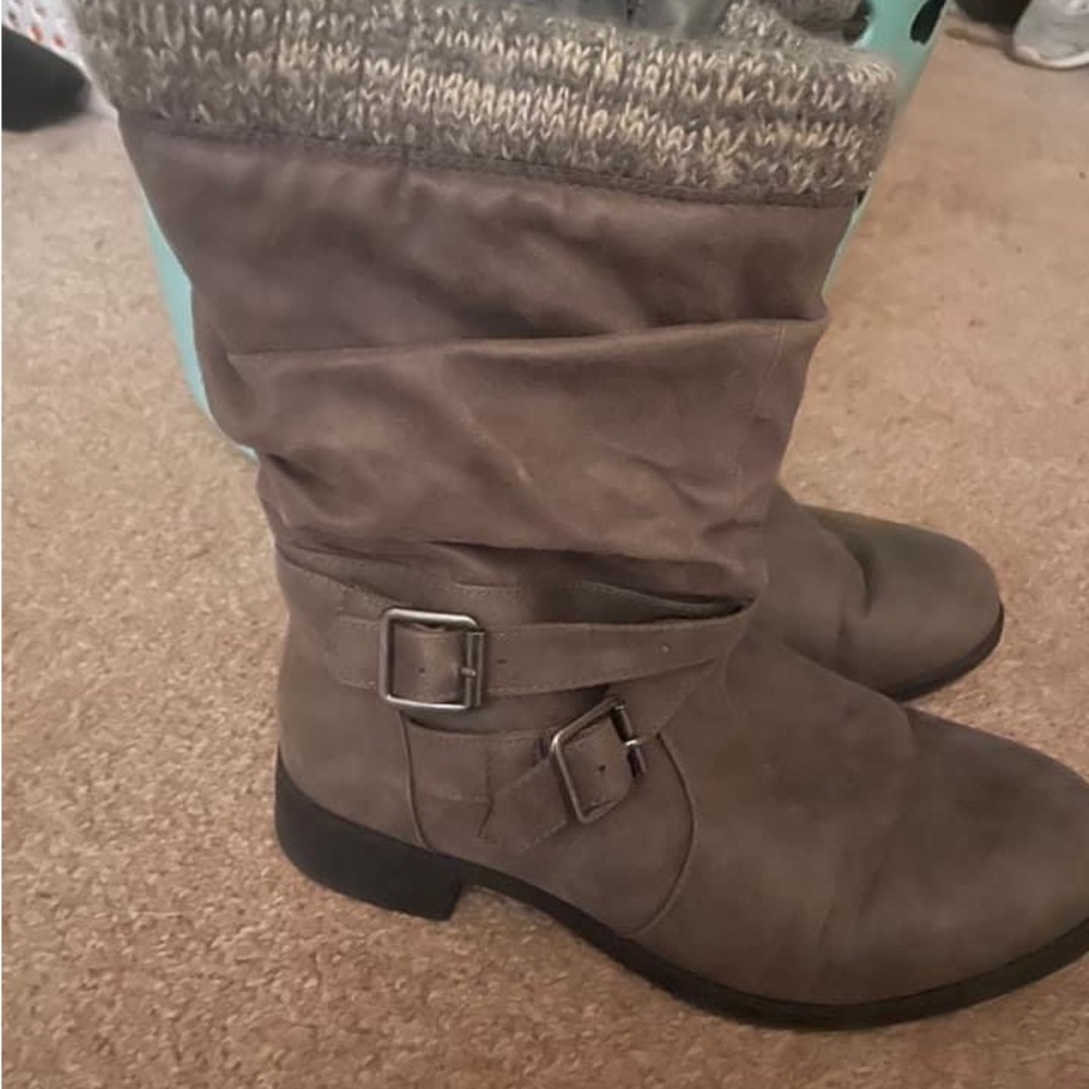 Torrid Size 8 Wide Calf Gray Boots